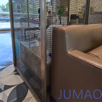 Thiết kế đồ nội thất trang trí lưới tấm kính mạ Laminated mang lại ánh sáng ấm áp cho nội thất